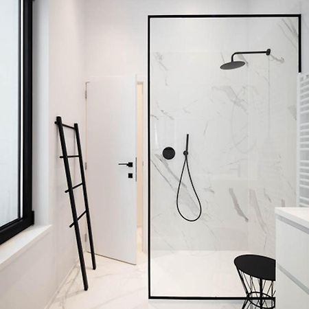 Studios Fully Equipped Near Place Stephanie 布鲁塞尔 外观 照片